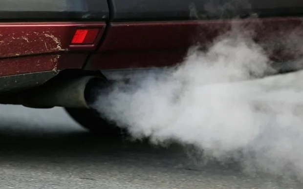 exhaust smoke causes
